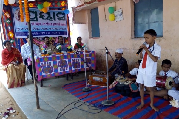 PRAYAS Helping hands to the poors/destitutes & protect the environment